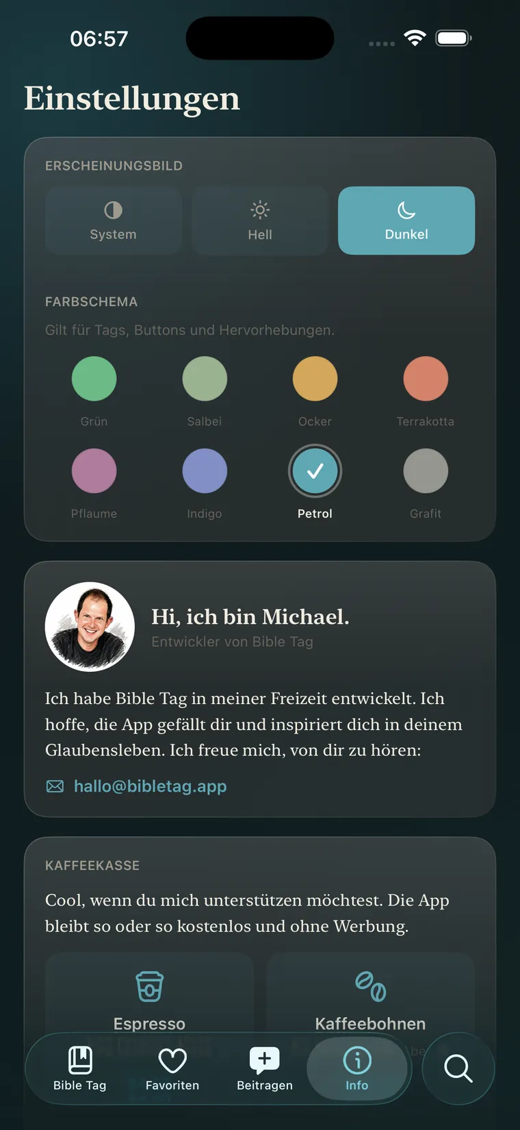 Einstellungen im Dunkelmodus mit Farbschema-Auswahl